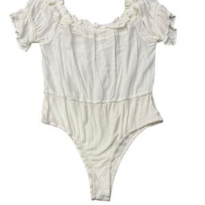 GUC White Ruffled Bodysuit Emory Park Sz Large
